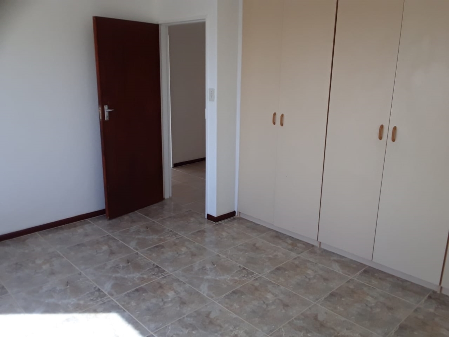 To Let 3 Bedroom Property for Rent in Panorama Western Cape